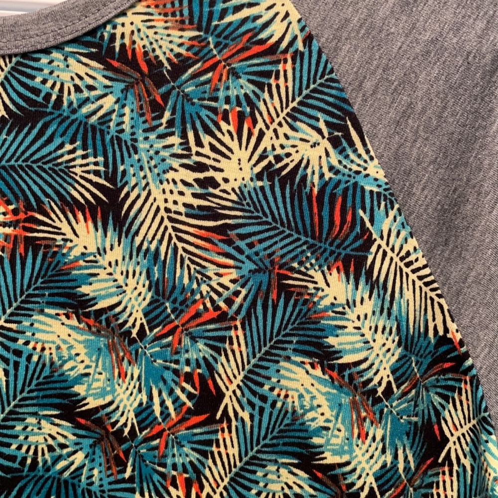 LuLaRoe Randy - Picture 2 of 3